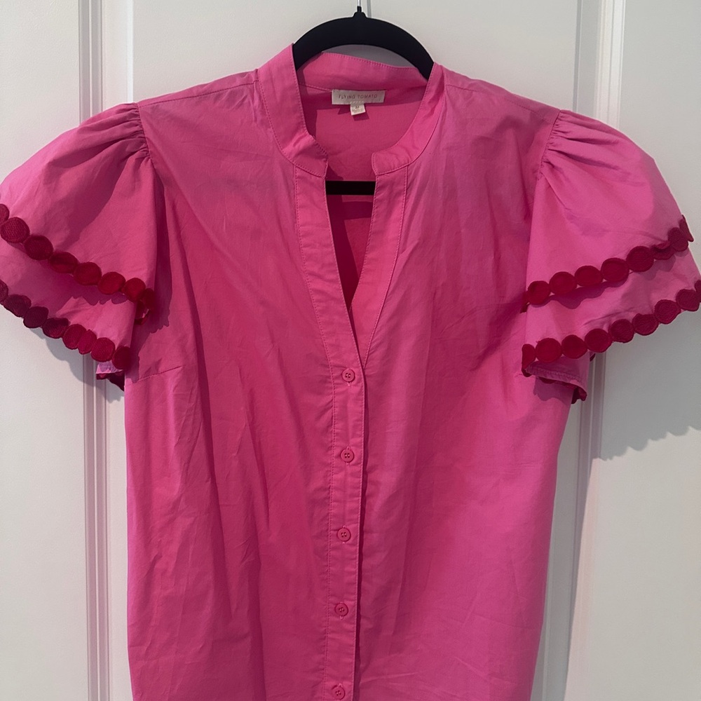 Flying Tomato hot Pink Button-Up Women's Top size medium